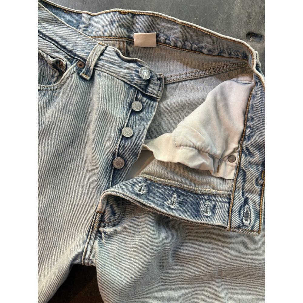Vintage Levi's 501 Jeans size W30 L32 Made in Brazil 501-0193 Distressed Button - Picture 2 of 14